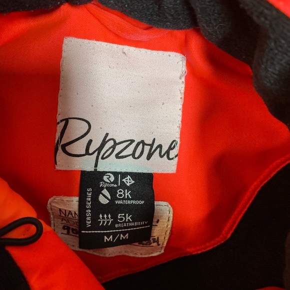 Girls Repzone winter jacket - Picture 3 of 5